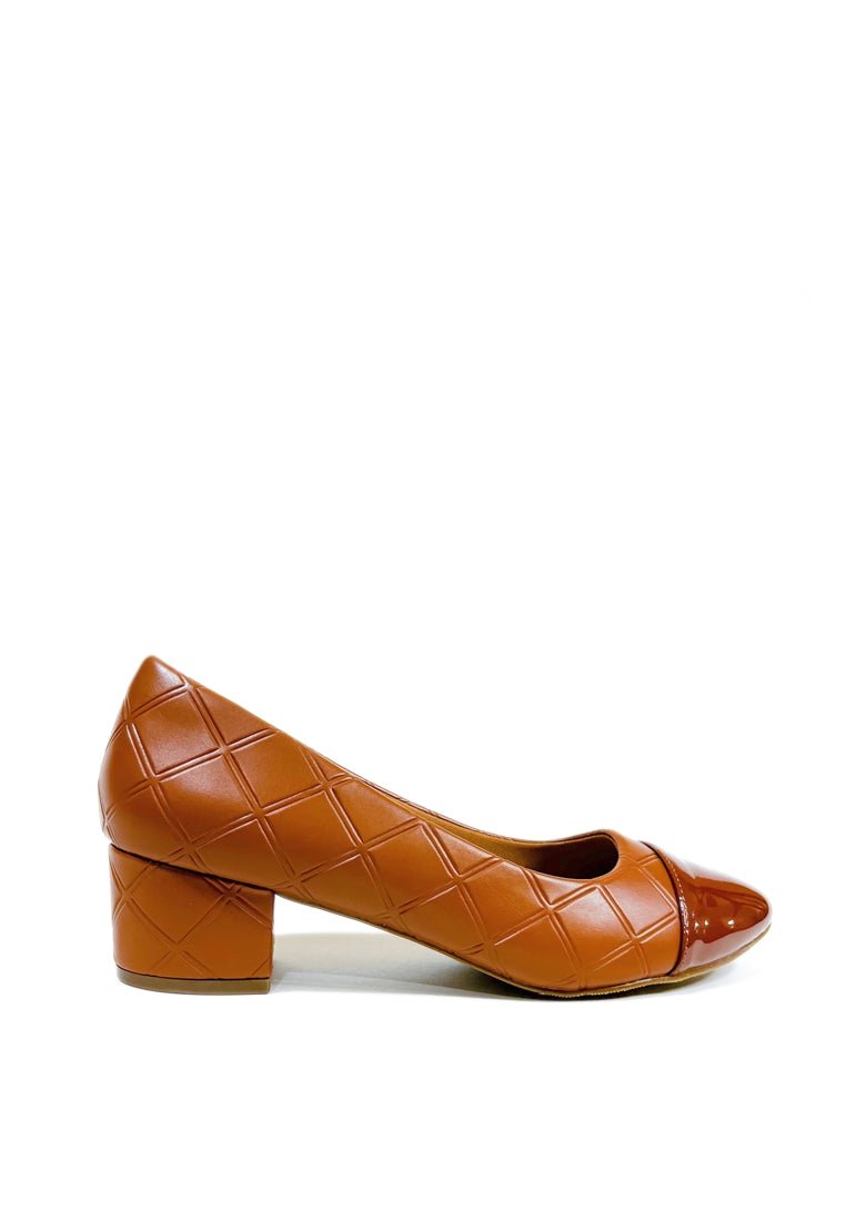 Stilaré Cailey Quilted Pumps - Stilaré