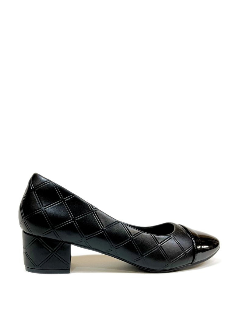 Stilaré Cailey Quilted Pumps - Stilaré