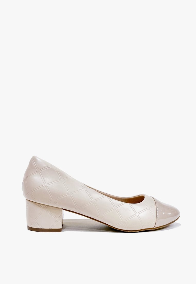 Stilaré Cailey Quilted Pumps - Stilaré