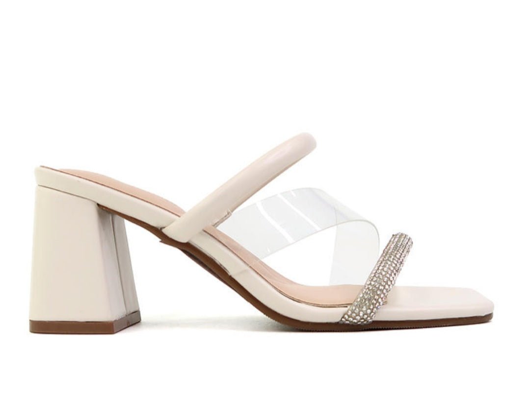 Stilaré Je T'aime Crystal Sandals - Stilaré